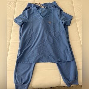 Figs Scrub Jogger Set in Light Blue